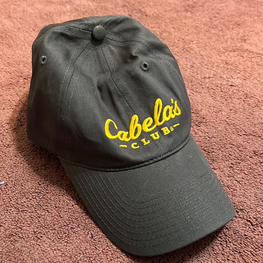 Snap back hat
